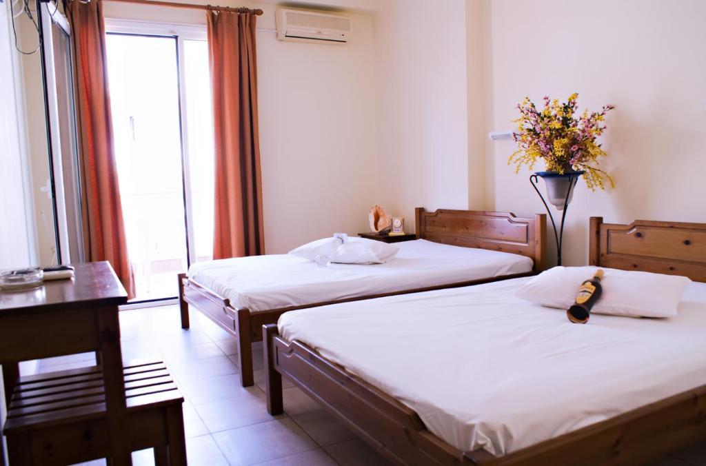 Oscar Hotel Paralía Buitenkant foto